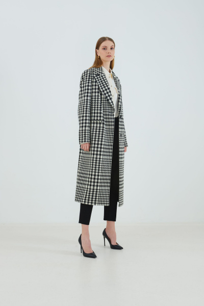 Демисезонное черное пальто с шлицей и потайной застежкой Elema 1-120019-1-164 клетка - фото 1