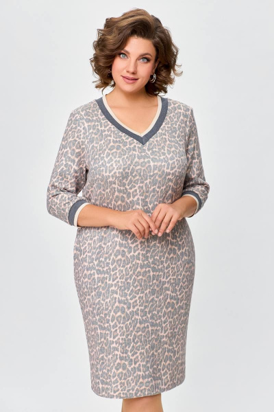 Платье из трикотажа с нагрудными вытачками и карманами Swallow 686.2 - фото 6