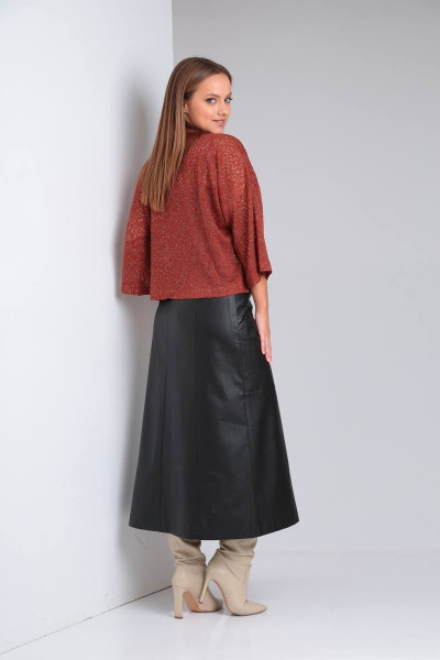 Джемпер и юбка из трикотажа с экокожей и поясом TVIN 7663 терракот - фото 4