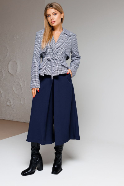 Жакет и брюки из текстиля с карманами для повседневности Amberа Style 2043-1 синий - фото 1