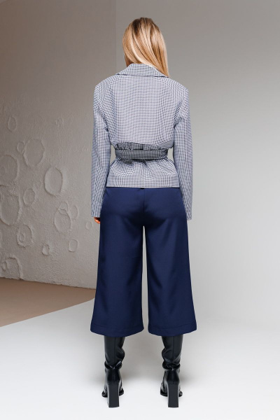 Жакет с поясом и кюлоты прямого силуэта из текстиля Amberа Style 2051 синий - фото 2
