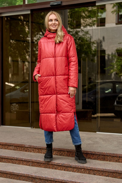 Зимнее пальто из плащевой ткани с капюшоном и утеплителем Azzara 3101К - фото 2