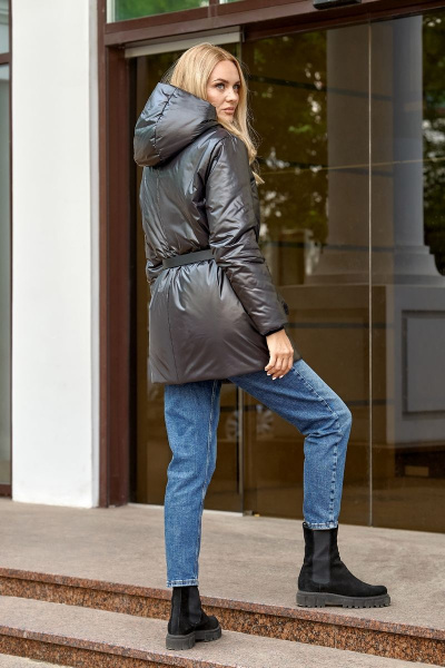 Зимняя утепленная куртка из плащевой ткани с капюшоном и коротким рукавом Azzara 3104Ч - фото 3