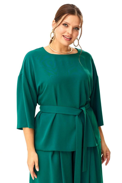 Брюки прямые с вставками и разрезами, свободная туника LaKona 11551 изумруд - фото 10