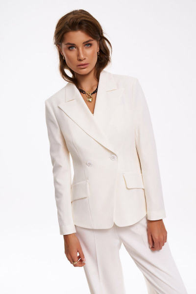 Нарядный приталенный жакет и комбинезон из текстиля KaVaRi 8014.1 белый - фото 5