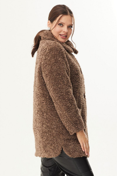 Теплая экомеховая шуба с застежкой на пуговицы Магия моды 2367 коричневый - фото 2