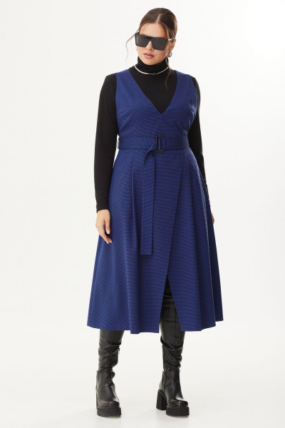Стильный комплект водолазки и сарафана с поясом Магия моды 2338 синий - фото 1