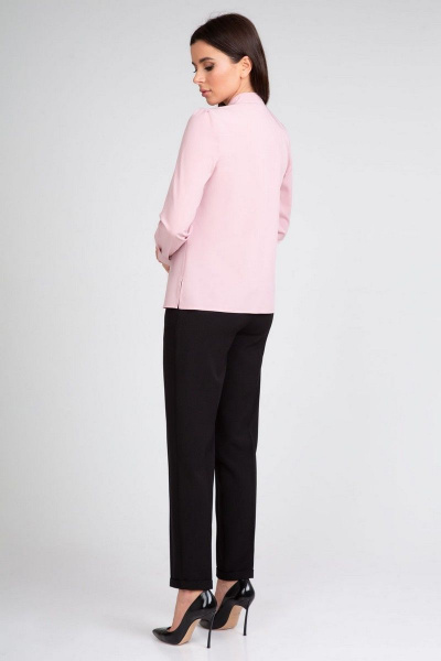 Деловая розовая блузка из легкой ткани с складками IVARI 405 пудра - фото 5