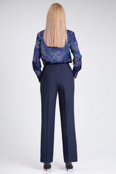 Деловой костюм-двойка из текстиля с высоким поясом IVARI 10609 темно-синий - фото 7