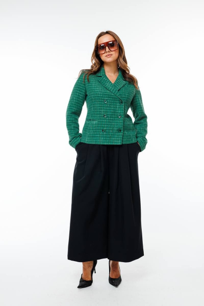 Брюки и жакет из текстиля с отрезными бочками и мягкими складками SandyNa 130566 изумруд+черный - фото 3