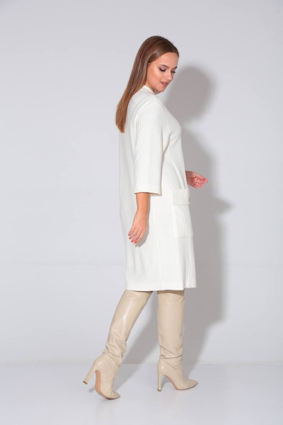 платье из трикотажа с карманами и воротником-стойкой TVIN 7769-1 молоко - фото 5
