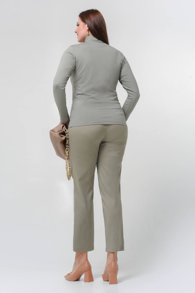 Плавная женская водолазка из трикотажа и вискозы La rouge 3895 хаки - фото 4