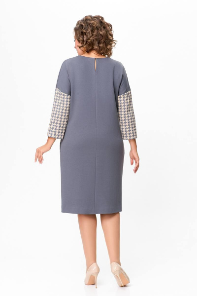 Платье приталенное из трикотажа с карманами и разрезом Swallow 700 - фото 9