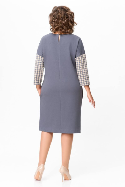 Платье приталенное из трикотажа с карманами и разрезом Swallow 700 - фото 8