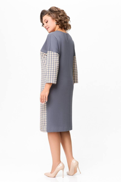 Платье приталенное из трикотажа с карманами и разрезом Swallow 700 - фото 7