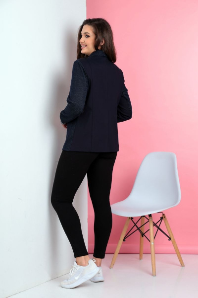 Базовый жакет из плотного трикотажа Ивелта плюс 929 - фото 4