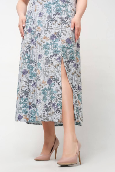 Платье с рельефами и разрезом на демисезон, под пресс La rouge 5434 голубой-(цветы) - фото 6