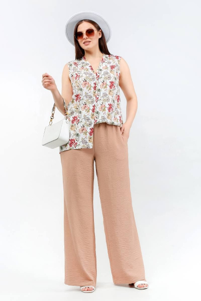 Блуза с V-образным вырезом и нагрудными вытачками La rouge 6240 белый-(цветы) - фото 5