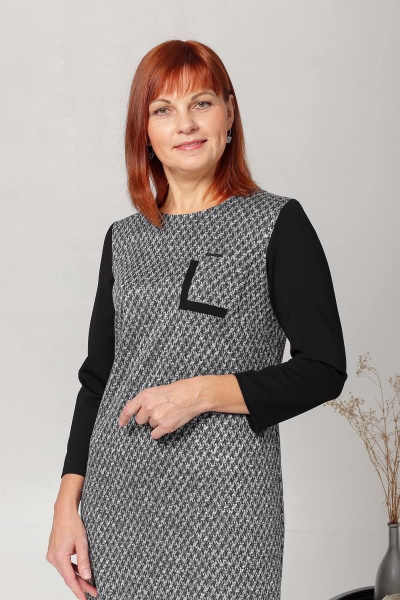 Полуприлегающее трикотажное платье с накладными карманами Соджи 592 /1 - фото 3