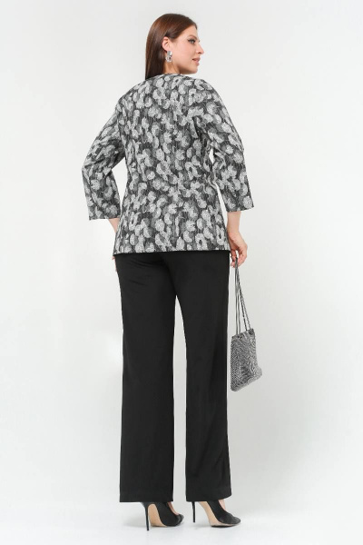 Блуза полуприлегающая с рельефами и жаккардовым текстилем La rouge 6261 серый-(одуванчики) - фото 4
