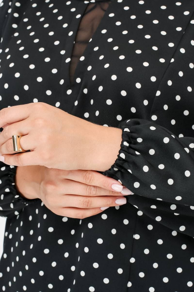 Блуза классическая с горошком и вставкой из сетки La rouge 6266 черный-(горошек) - фото 6