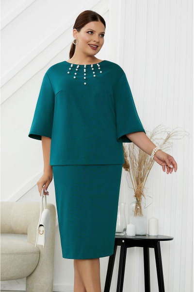 Минимальный комплект из свитшота и юбки с жемчужинами Lissana 4825 изумруд - фото 1