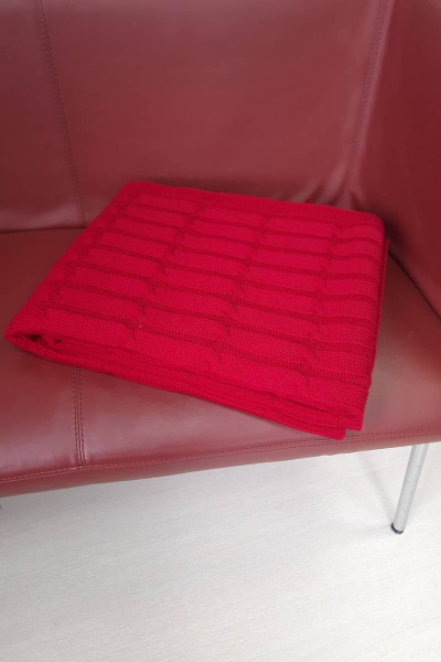 Круглогодичный объемный красный вязаный плед в косы Romgil РВ0065-АК6 вишневый - фото 4