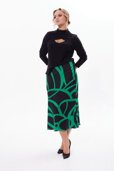 Тонкий трикотажный джемпер водолазка с молнией спинке Condra 16227 черный - фото 10