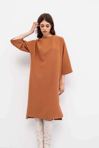 Платье свободного силуэта из поливискозы с разрезами VIZANTI 9352 карамельный - фото 2
