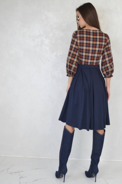 Романтичное платье из трикотажа с расклешенной юбкой Patriciа C14728 темно-синий,фуксия - фото 2