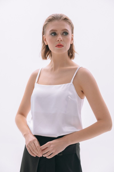 Наряный топ из атласа с регулируемыми бретелями NikVa 418 молоко - фото 1