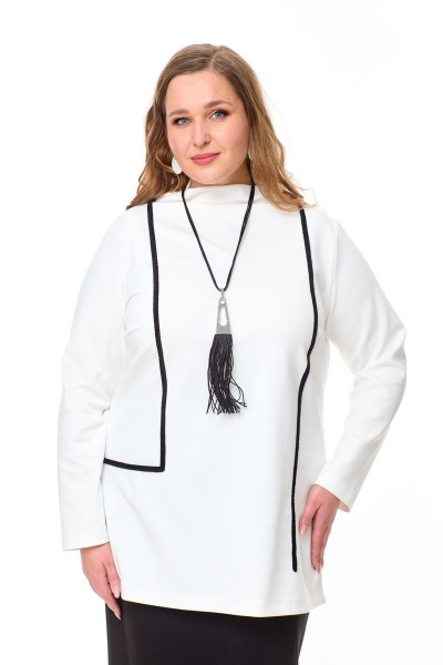 Свободный трикотажный джемпер с вышивкой и разрезами OVERYOU М127/1 бело-черный - фото 1