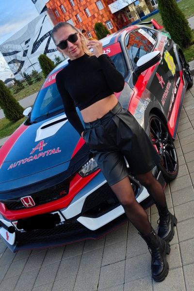 Демисезонные экокожаные шорты с защипами и карманами S. Veles 4-228 - фото 7