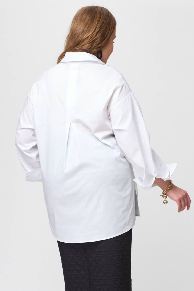 Стильная демисезонная белая рубашка-оверсайз из текстиля SOVA 11078 белый - фото 4