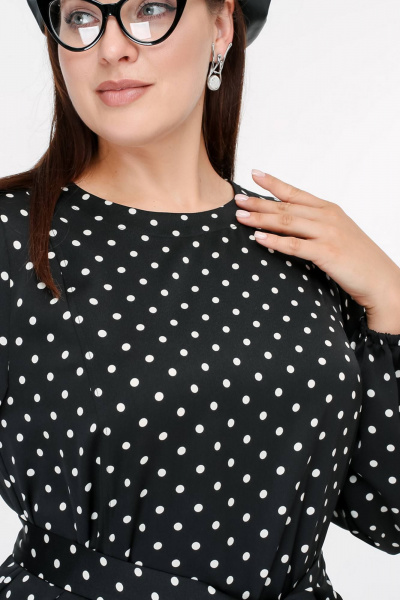 Платье прямого силуэта с карманами и поясом La rouge 5441 черный-(горошек) - фото 5