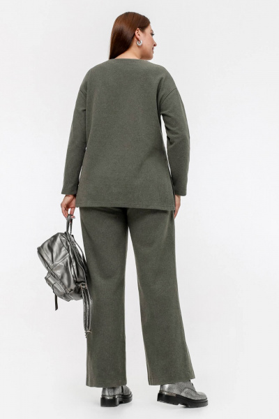 Джемпер с спущенной линией плеча и разрезами из трикотажа La rouge 3326 хаки - фото 4