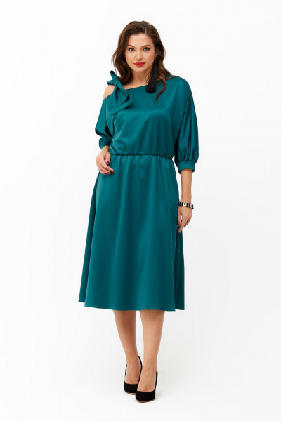 Круглогодичное платье с бретелью и бантами Andina city 8017 изумруд - фото 1