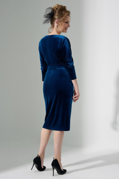 Платье из бархата с поясом и складками на талии Euromoda 489 - фото 3