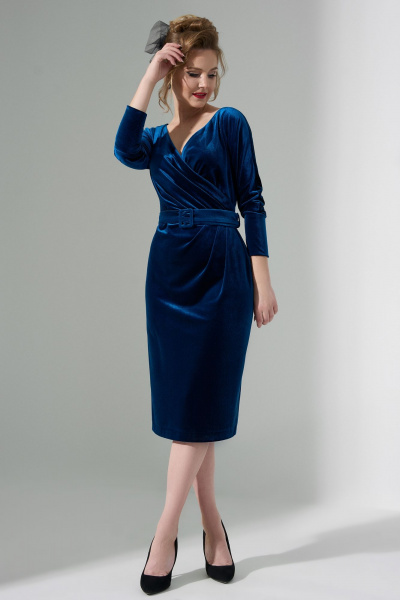 Платье из бархата с поясом и складками на талии Euromoda 489 - фото 2