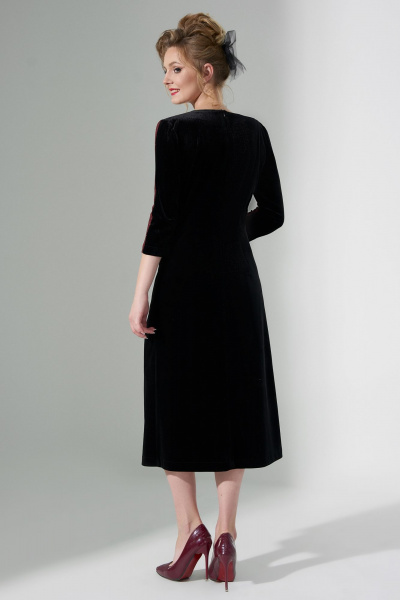 Платье из бархата с контрастным трикотажем и разрезом Euromoda 490 черный - фото 3