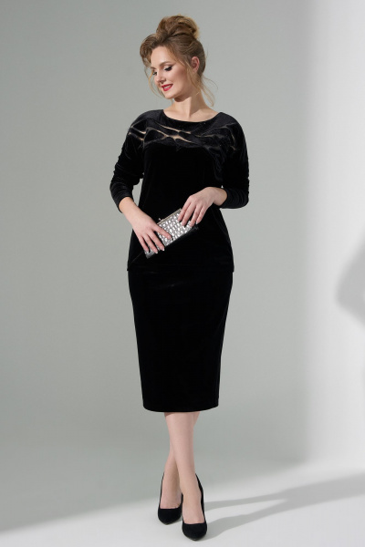 Костюм из бархата с юбкой-карандаш и аппликацией Euromoda 494 - фото 1