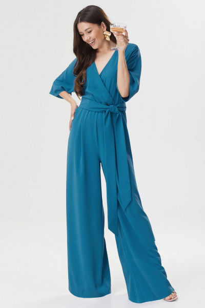 Комбинезон нарядный с расширенными брюками и запахом Lyushe 3615 - фото 3