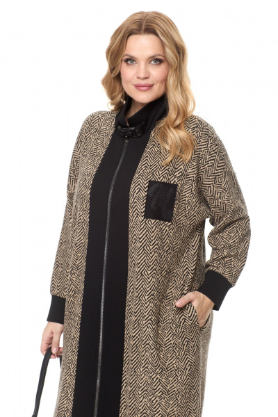 Универсальное трикотажное платье-кардиган с накладными карманами Michel chic 2139 бежевый - фото 6