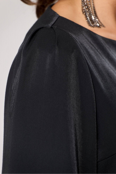 Классическое черное платье до середины икры с вырезом лодочка Romanovich Style 1-2602 черный - фото 7