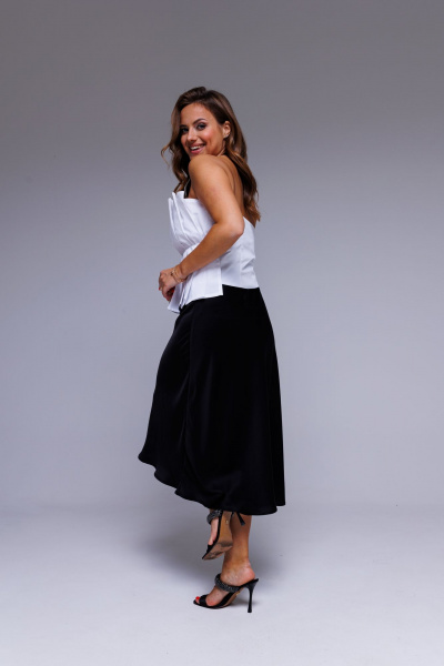 Белый топ из текстиля с складками и боковой молнией AURA otd 2131 белый - фото 7