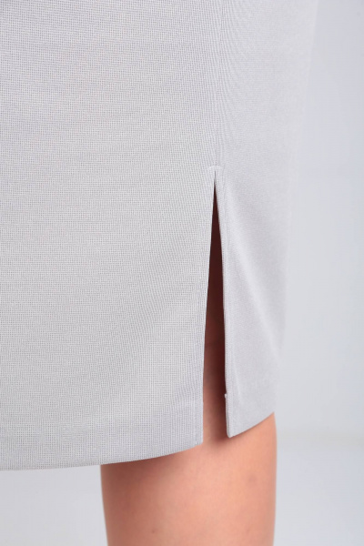 Деловое и повседневное платье с вытачками и декоративными элементами Rishelie 934 - фото 3