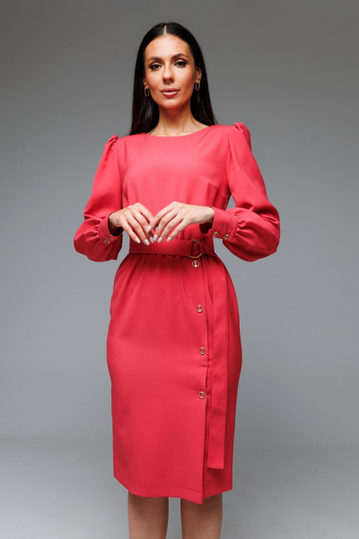 Розовое платье с талиевыми вытачками и разрезом-смещение Ларс Стиль 847/3 - фото 2