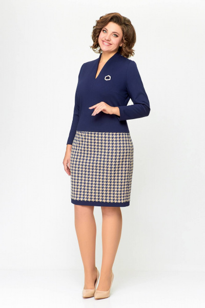 Платье из трикотажа с гусиным принтом и V-образным вырезом Swallow 699.1 королеский_синий/гусиная_лапка - фото 6