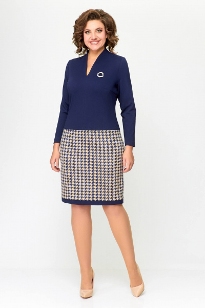 Платье из трикотажа с гусиным принтом и V-образным вырезом Swallow 699.1 королеский_синий/гусиная_лапка - фото 3