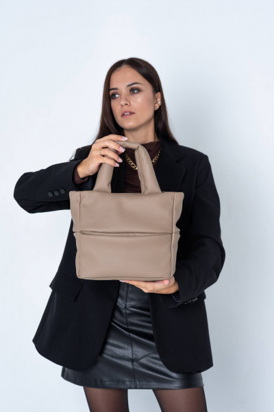 Лаконичная сумка-мешок из экокожи в бежевом цвете MT.Style Molly2 iris - фото 3